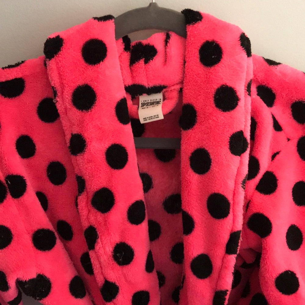 PINK polka dot bathrobe - Picture 2 of 5